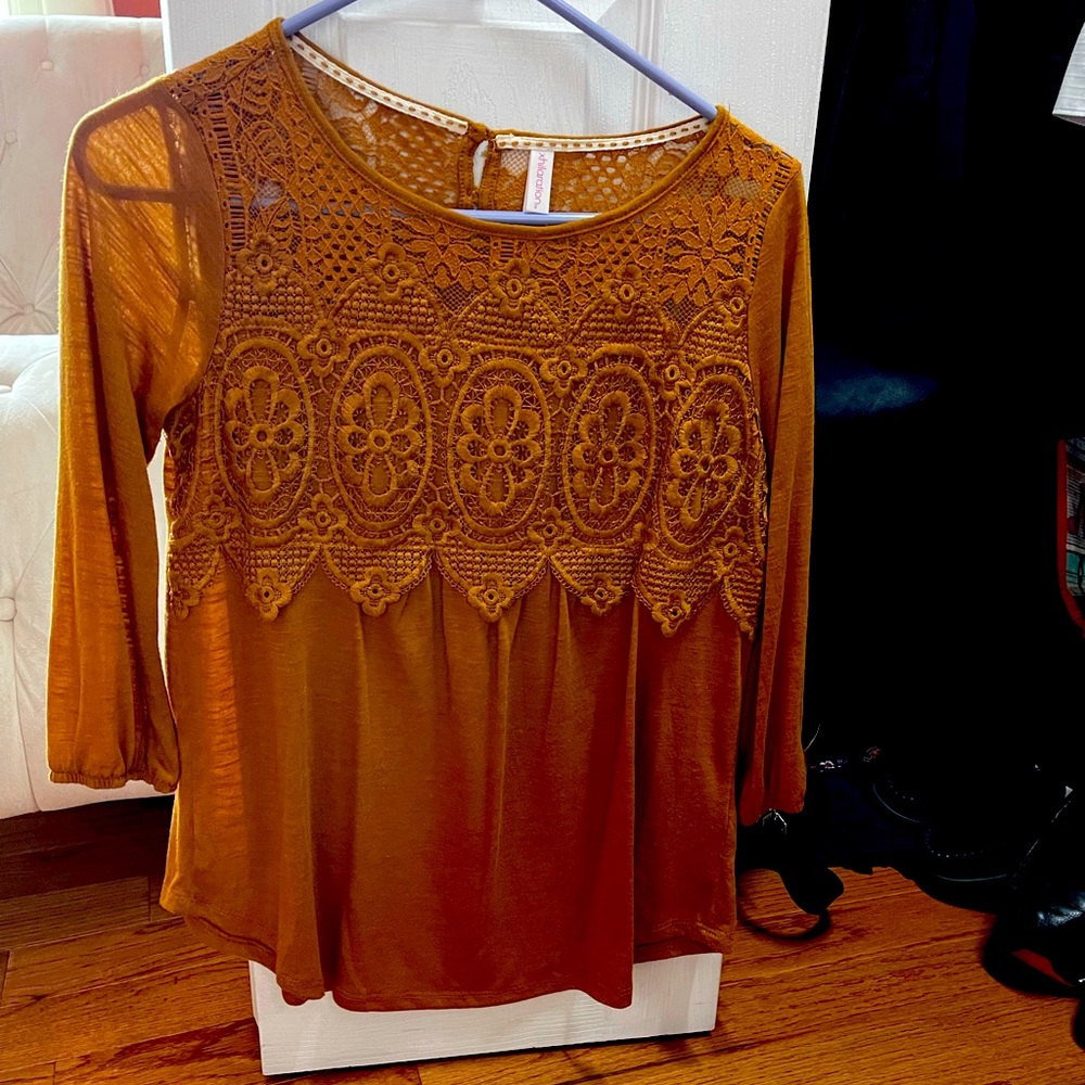 2 nice tops $12